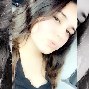 Meet your Posher, Kaleigh